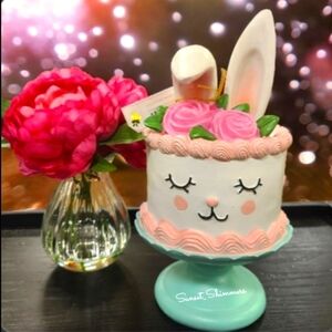 13" Bella Lux Easter Bunny Pedestal Cake with Roses Figure Decor New